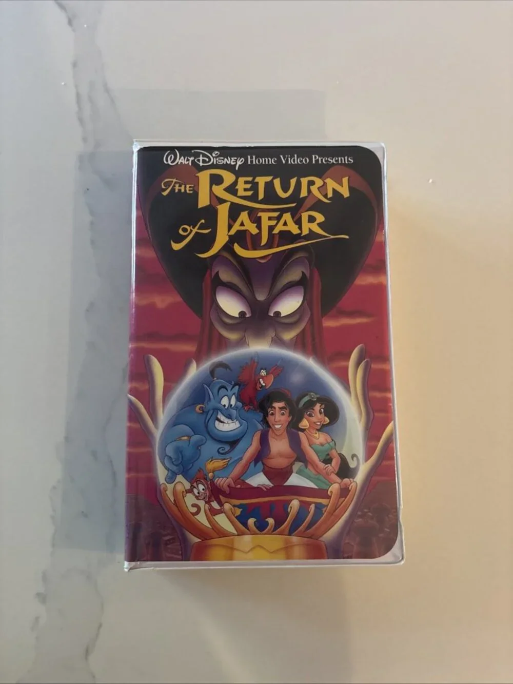 Walt Disney Home Video Presents The Return of Jafar VHS Clamshell Case 1994